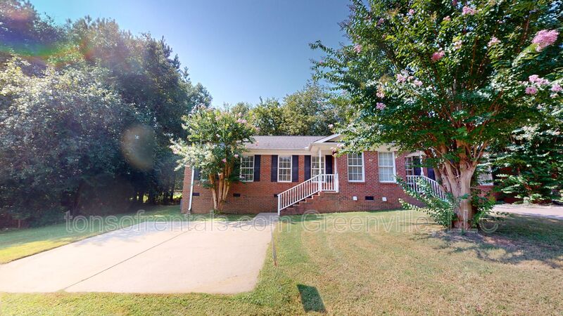Spartanburg Condo: 863 McAbee Road
