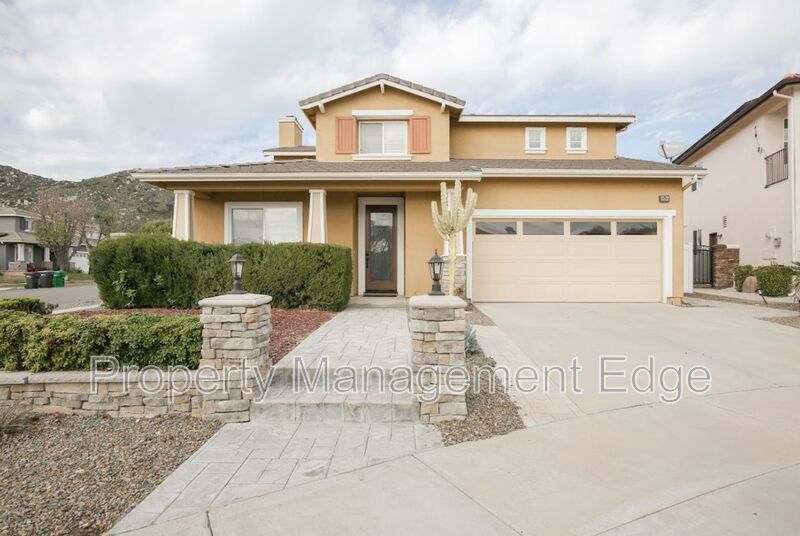 Murrieta House: Birch Ct 38265