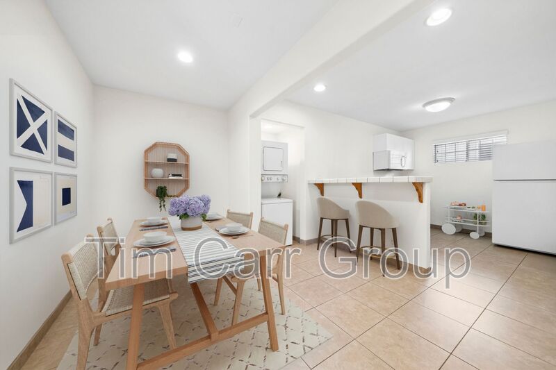 Costa Mesa Condo: 221 Cabrillo