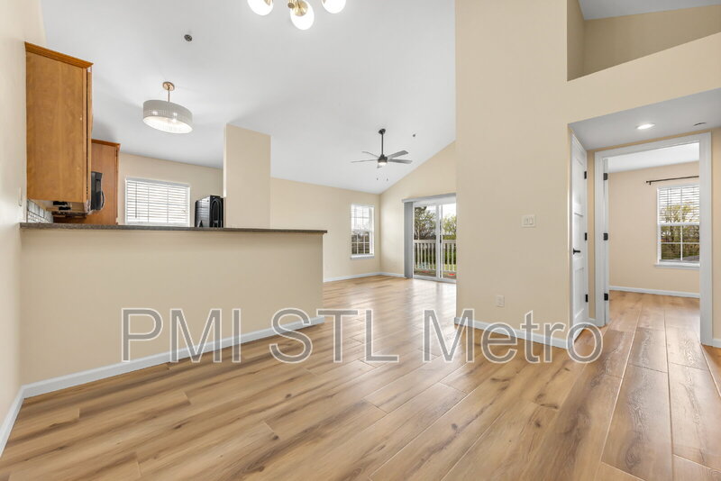 O'Fallon House: 6303 Spring River Drive