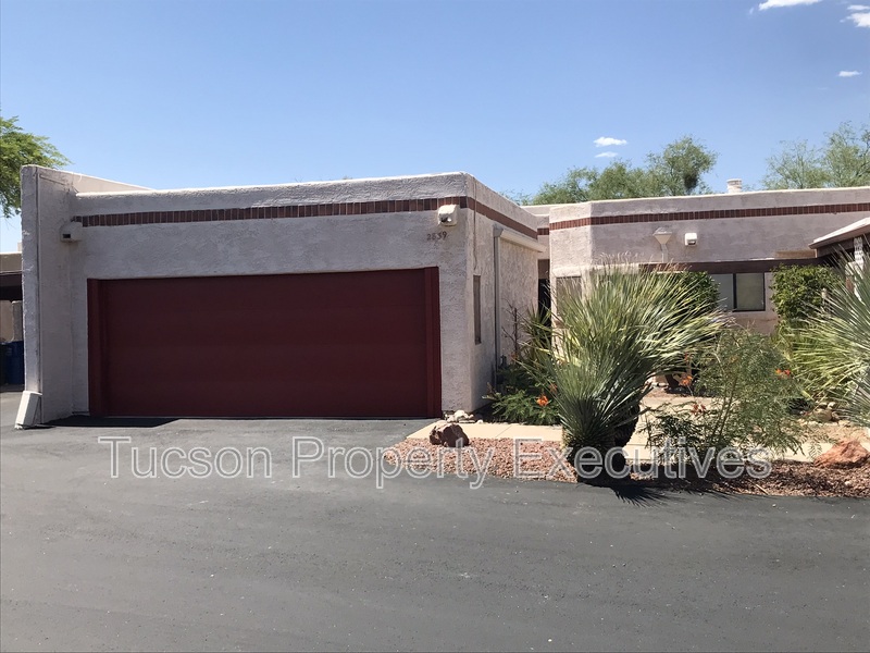 Tucson House: 2839 East Weymouth Circle