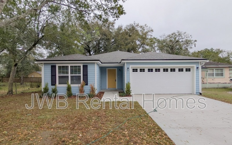 Jacksonville House: 3627 McMillan Ave