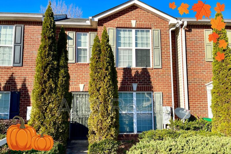 Decatur House: 3411 Waldrop Trail