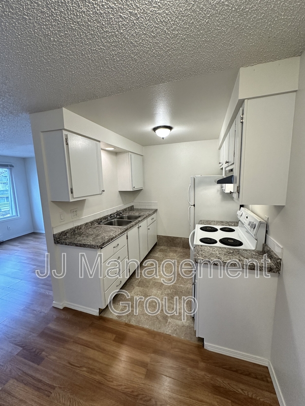 Spokane Condo: 1723 West 8th Avenue