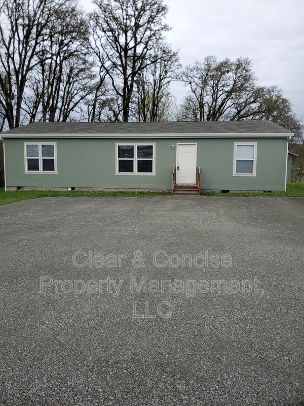 Eugene House: 86435 Franklin Boulevard