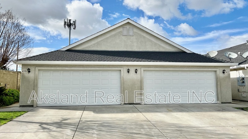 Manteca House: 421 Walnut Ave