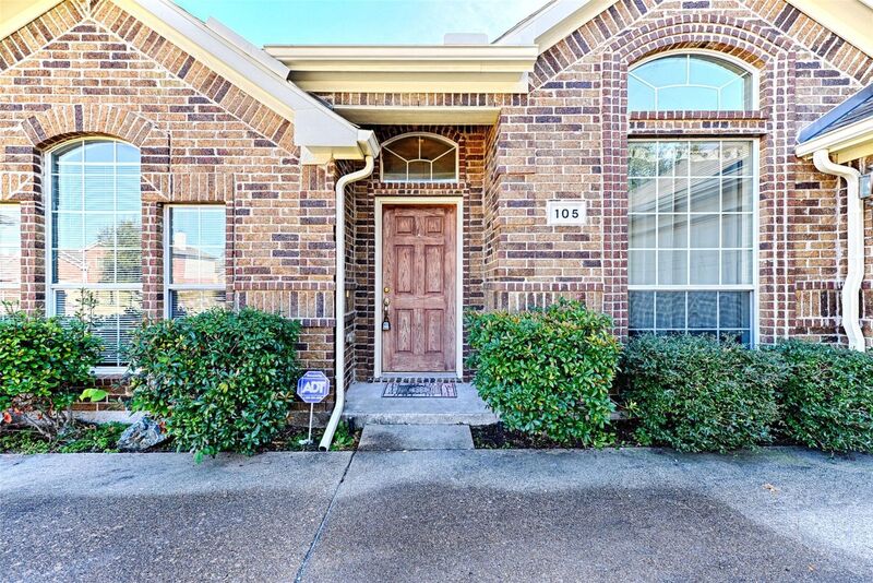 Forney House: 105 Galloping Trl Forney