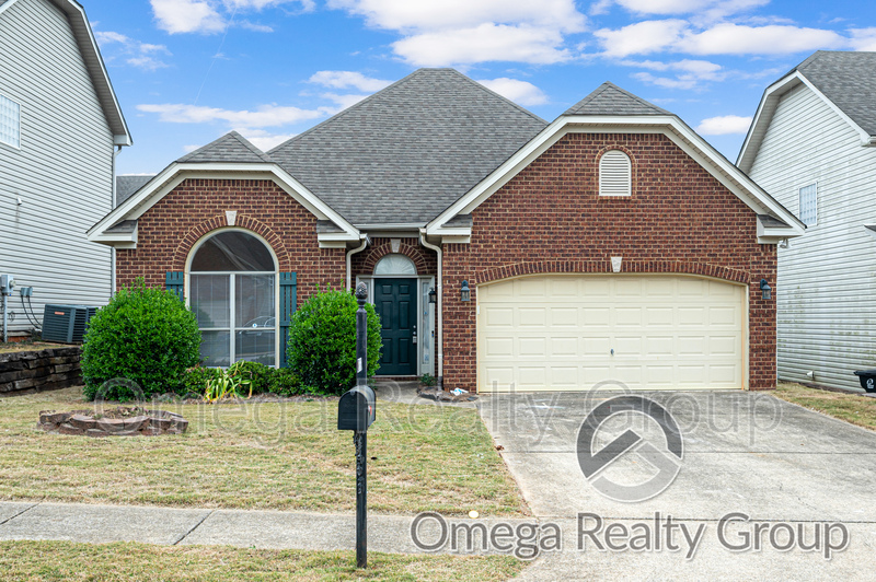 Moody House: 2161 Parsons Dr