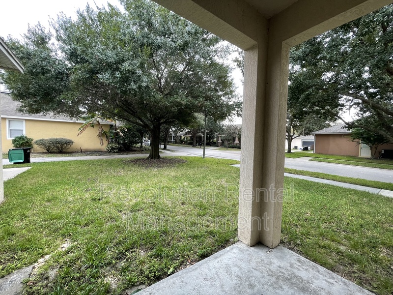 6923 Nobleton Dr FL 34786-6634 - Photo 3
