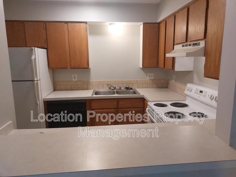3810 Overland Drive - 3, Lawrence, Kansas rental photo 5 of 20