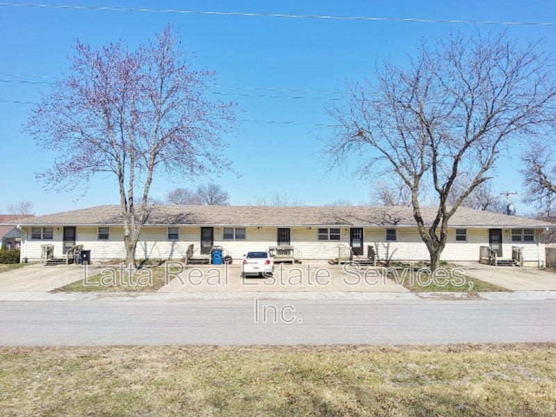 Odessa Condo: 115 W Orchard St #A