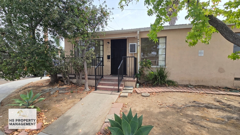 El Cajon Condo: 303 Palm Avenue