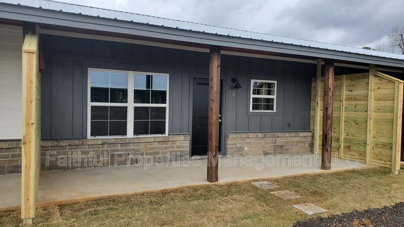 Lindale Condo: 16374 County Road 4100 - 3