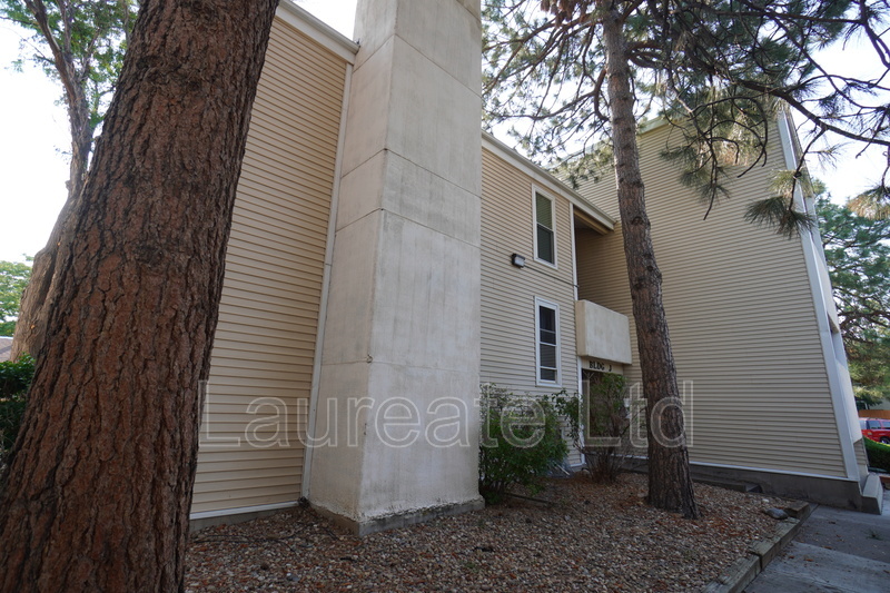 Aurora Condo: 3662 S. Granby Way