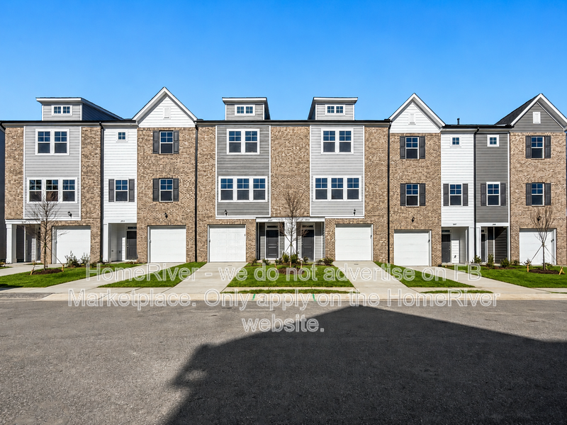 Fuquay Varina Townhome: 1924 Enniscorthy St