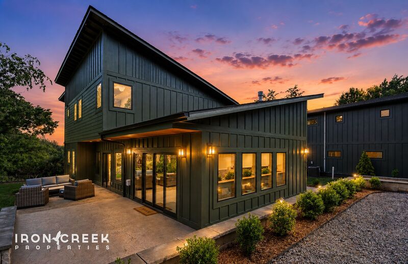Asheville House: 3015 Sand Hill Crane Drive