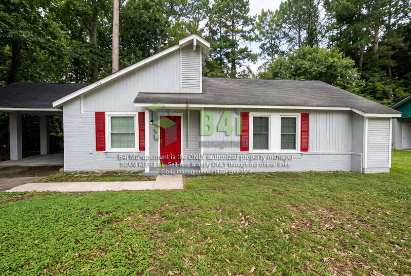 Jonesboro House: 388 Flint River Road