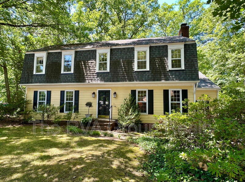 Richmond House: 2016 Raintree Drive