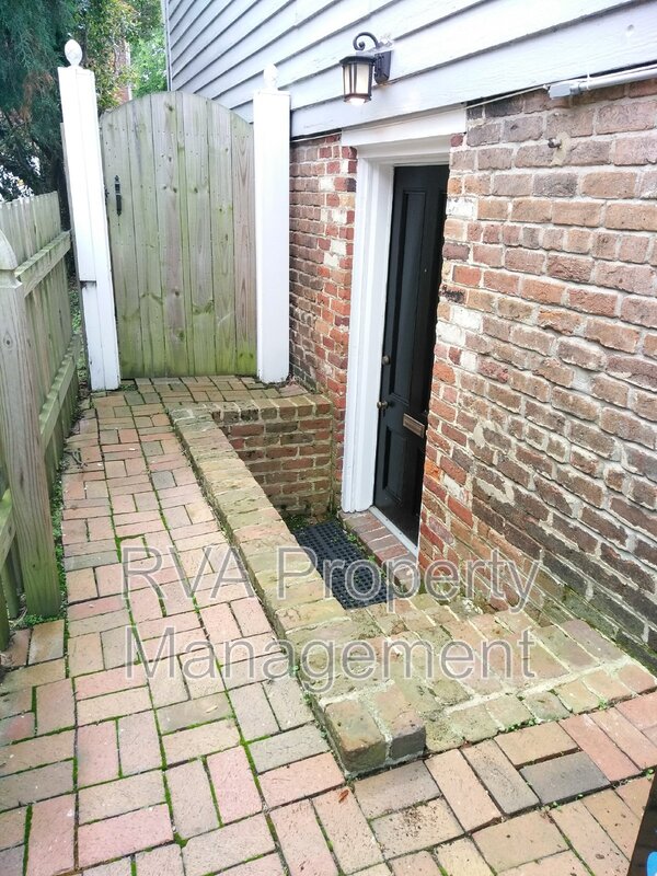 Petersburg House: 226 A High Street