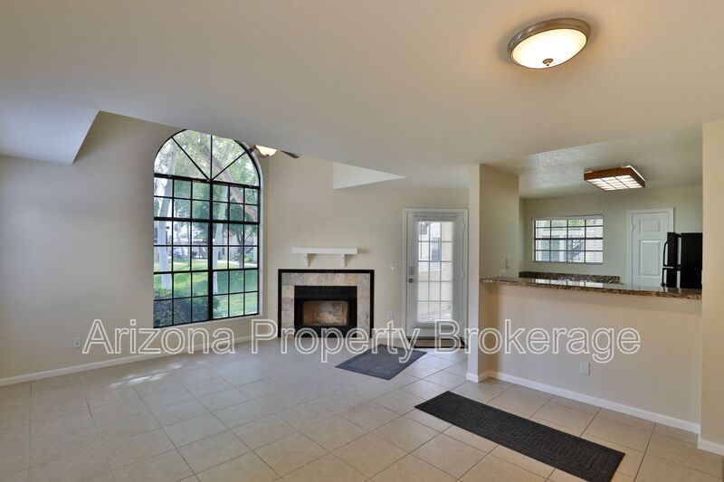 Tempe Condo: 2333 E. Southern Ave.