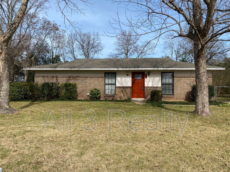 Request a Viewing for 221 Clubview Drive Tenant Turner