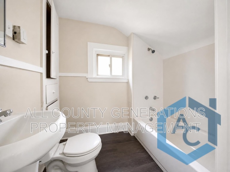 Main Rental Photo 5