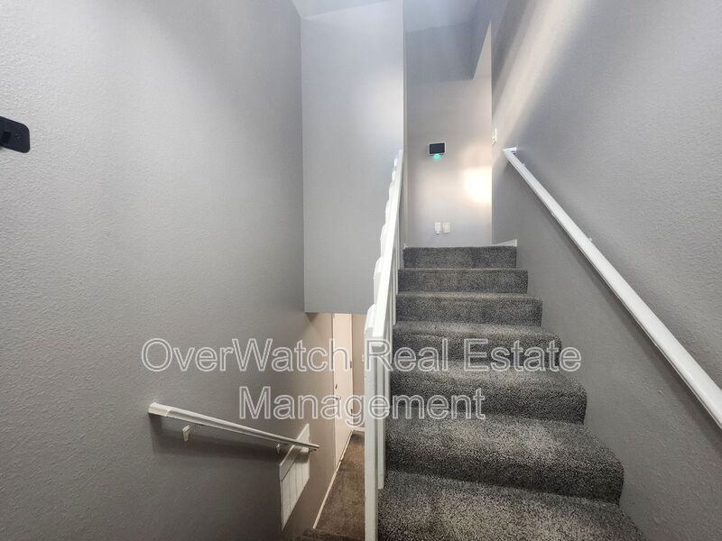 Anchorage House: 8111 Medellin Circle