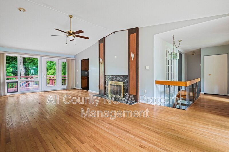 Main Rental Photo 18