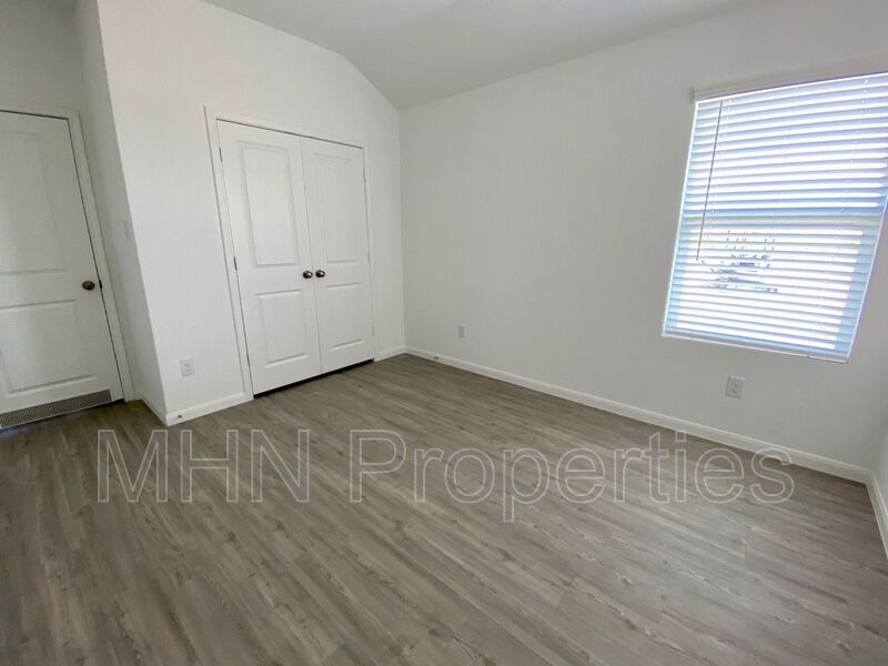 *First Time Rental* 3 bed/2 bath Beautiful New Construction home, located in New Braunfels! - Photo 20