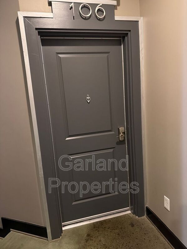 Roanoke Condo: 425 Campbell Ave