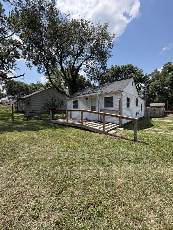 Independence House: 1100 South Savage Street