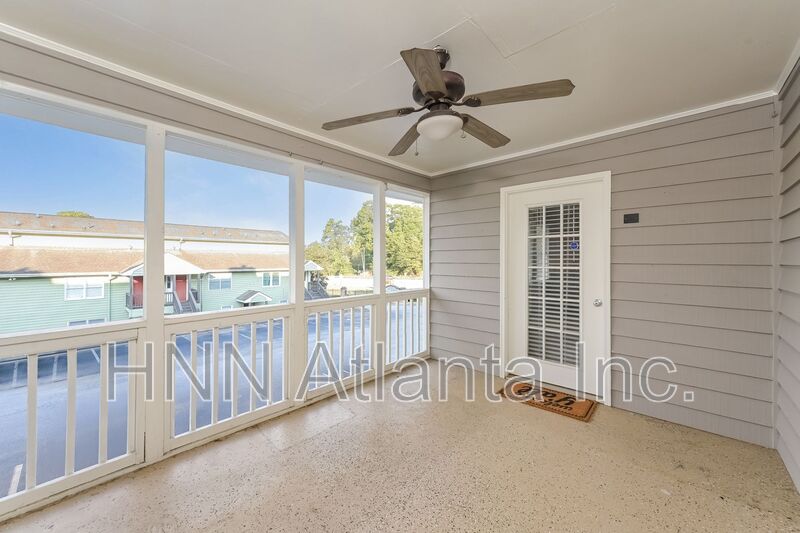 Athens Condo: 2505 W Broad St