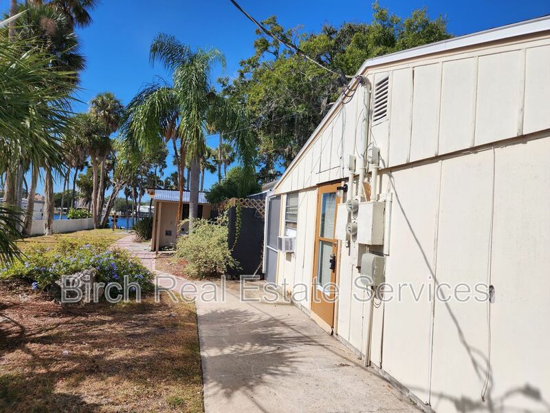 Port Richey Condo: 7606 Grand Blvd