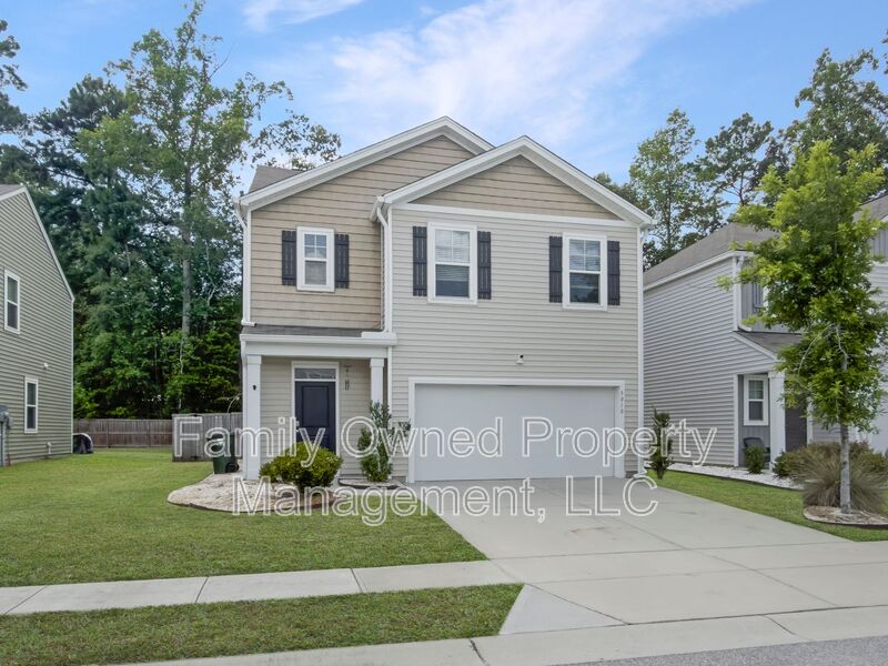 Ladson House: 5010 Winnowing Way