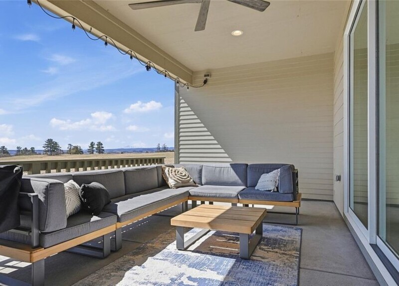 Main Rental Photo 10