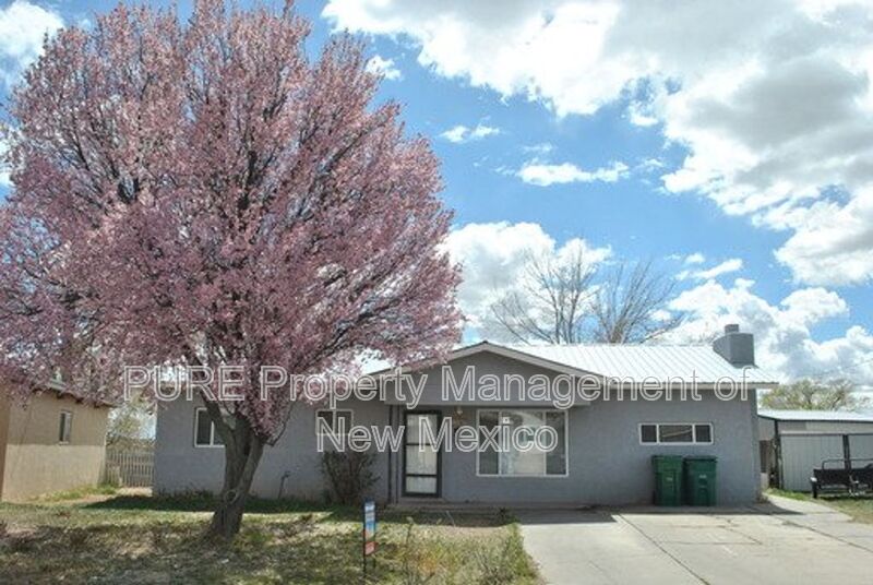 Farmington House: 3307 Edgecliff Dr