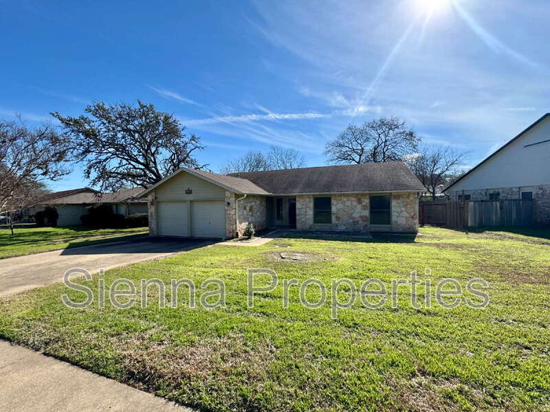 Austin House: 5109 Summerset Trail