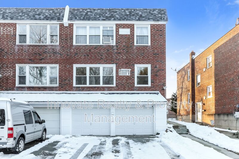 Philadelphia House: 226 Lockart Terrace -1st Floor