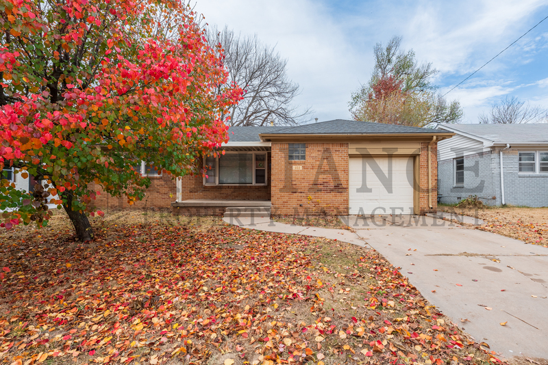 Request a Viewing for 933 South Apache Drive Tenant Turner