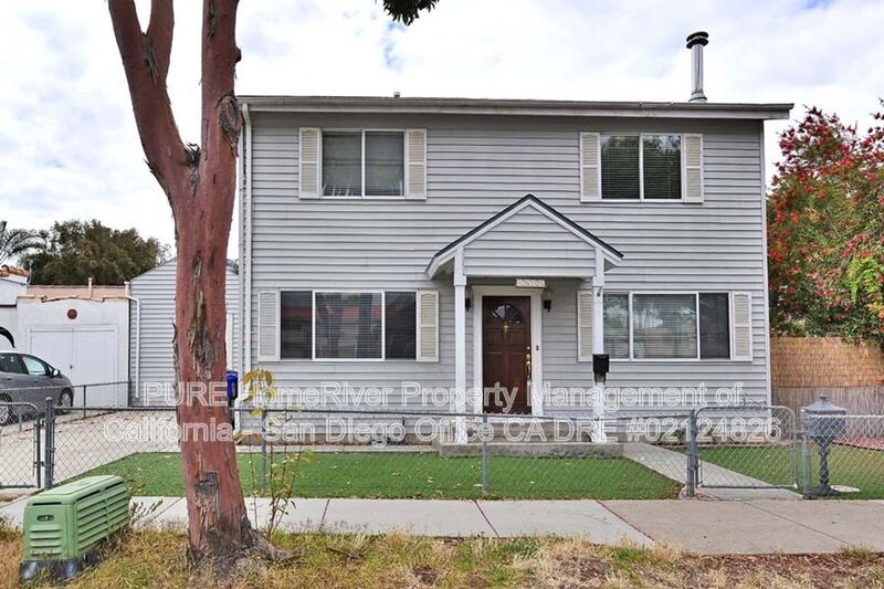 San Diego House: 1535 Meade Avenue