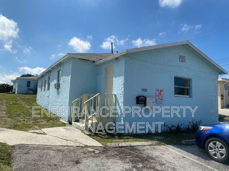 Riviera Beach House: 1125 W 28th Street