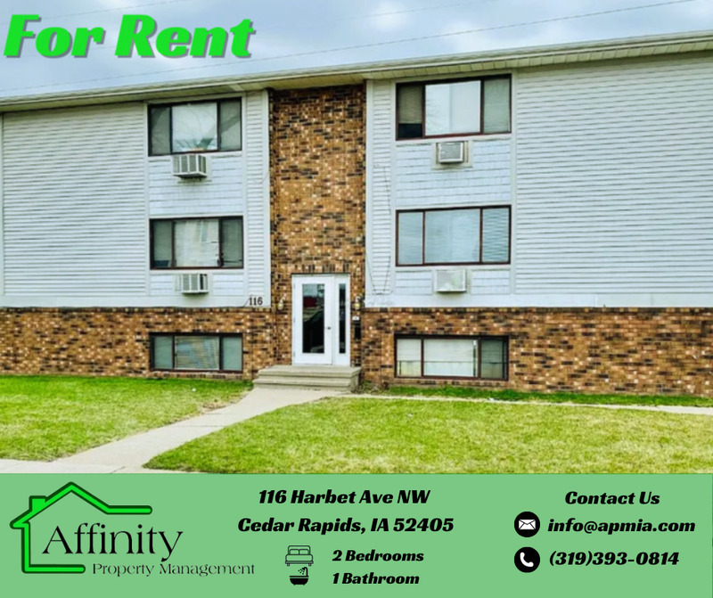 Cedar Rapids Condo: 116 Harbet Ave NW