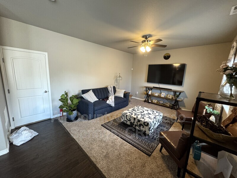 Main Rental Photo 6