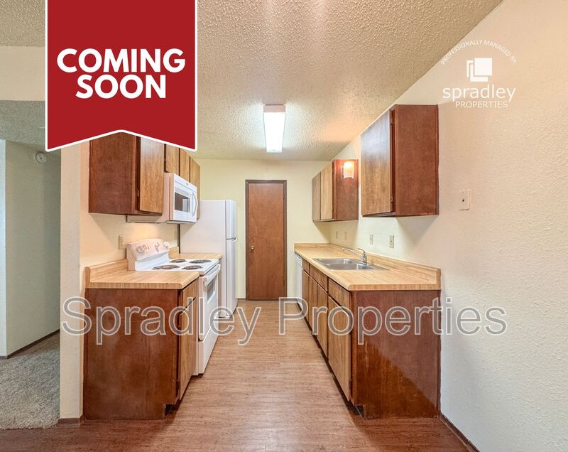 Troy Condo: 120 W Main St, Apt 25