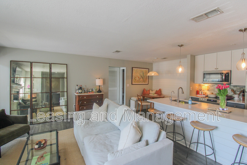 Mount Pleasant Condo: 271 Alexandra Drive