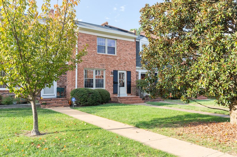 Request a Viewing for 2180 Kingsbrook Drive Tenant Turner