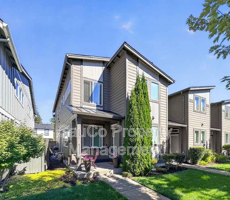 Hillsboro Condo: 6433 Southeast Genrosa Street - 1