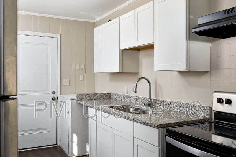 Honea Path Condo: 700 Brook Street