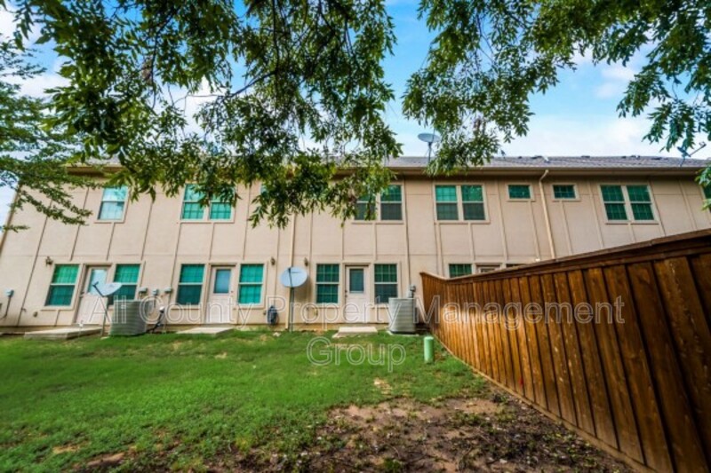 Main Rental Photo 8