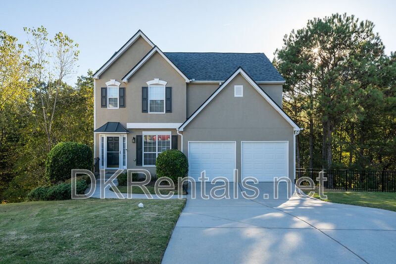 Norcross House: 7040 Magnolia Park Lane